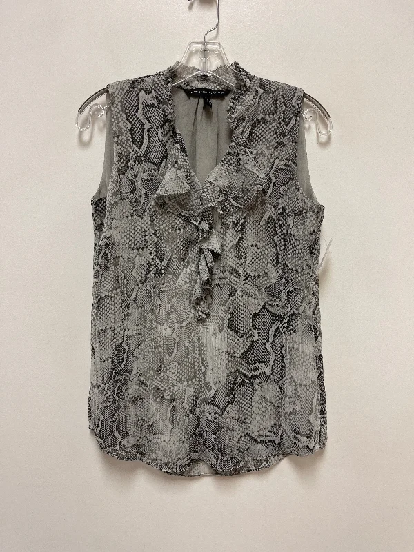 Top Sleeveless By White House Black Market In Grey, Size: 2