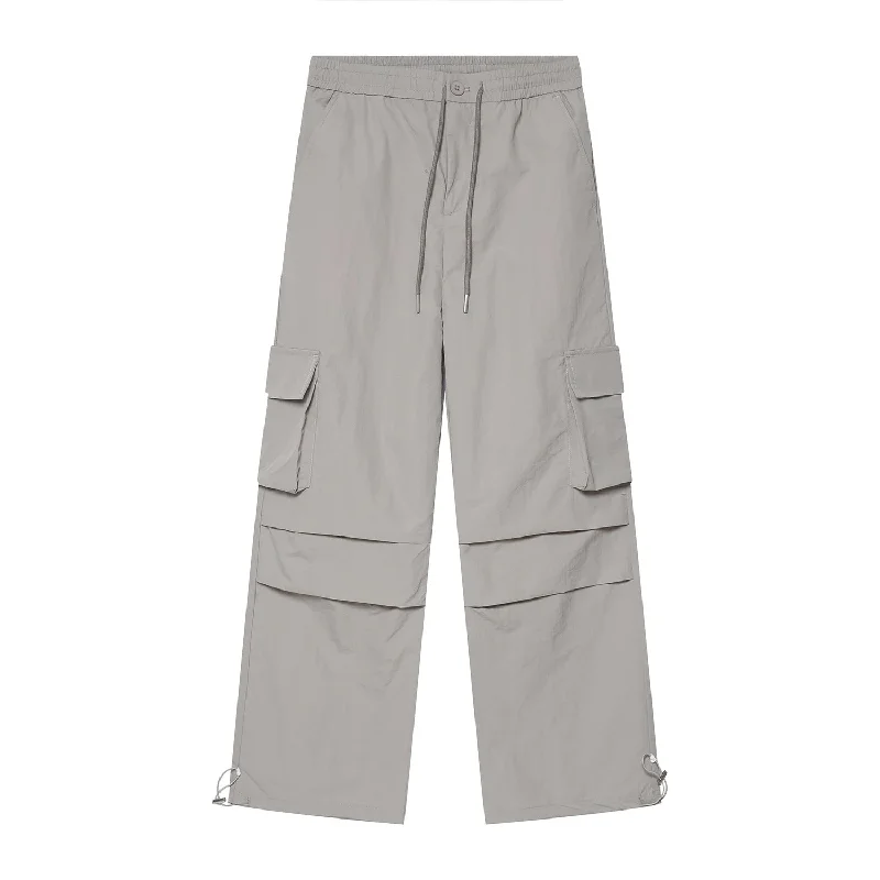 NB Folded Parachute Pants